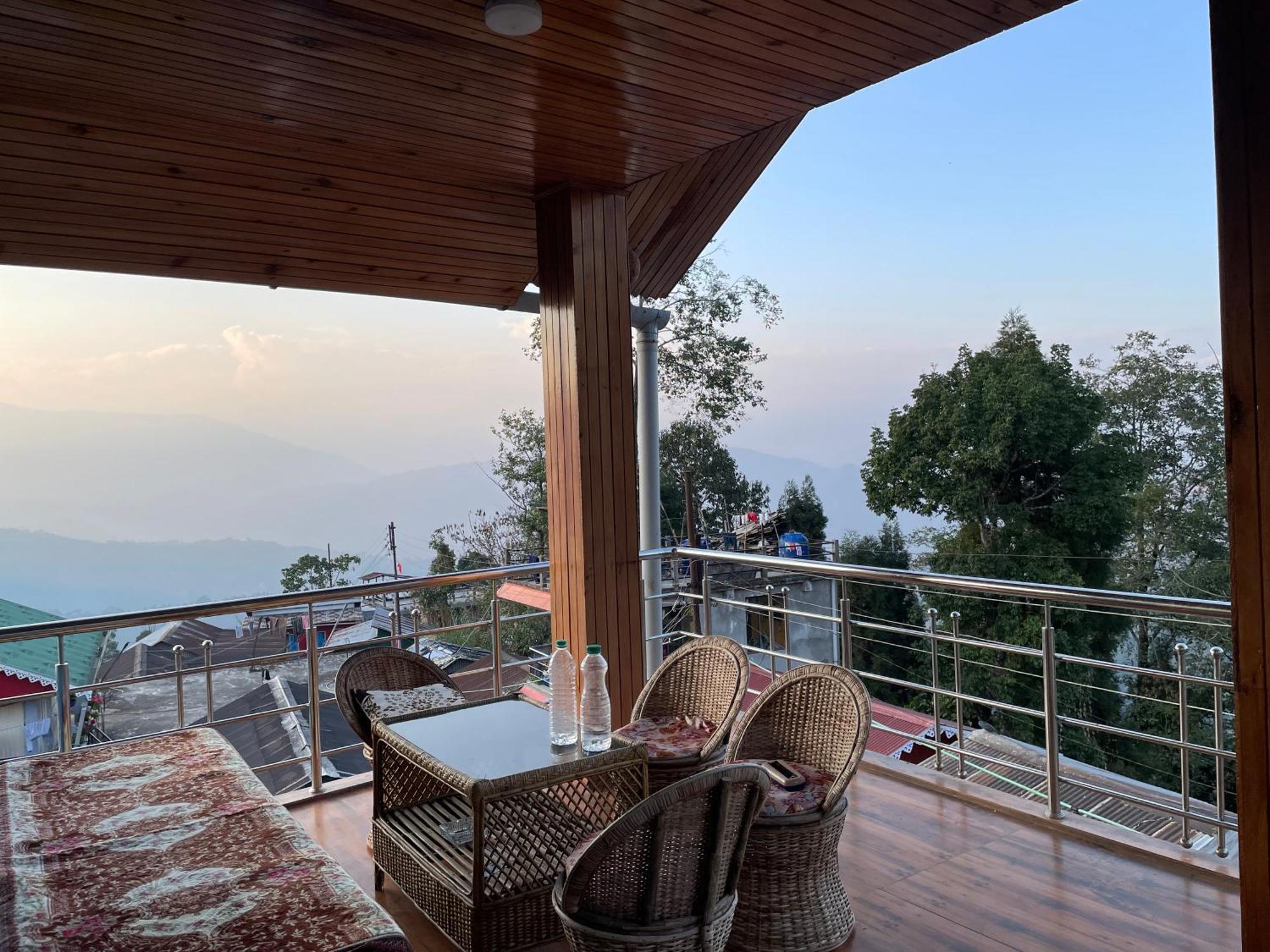 Munglan Homestay Дарджилинг Экстерьер фото